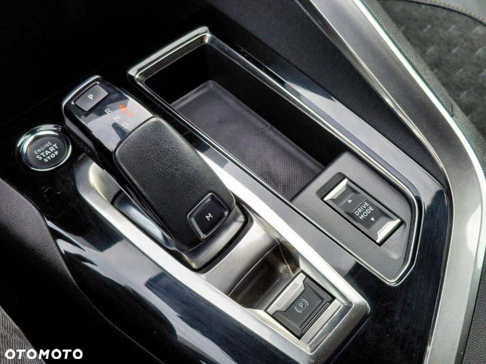 Peugeot 5008 - 23