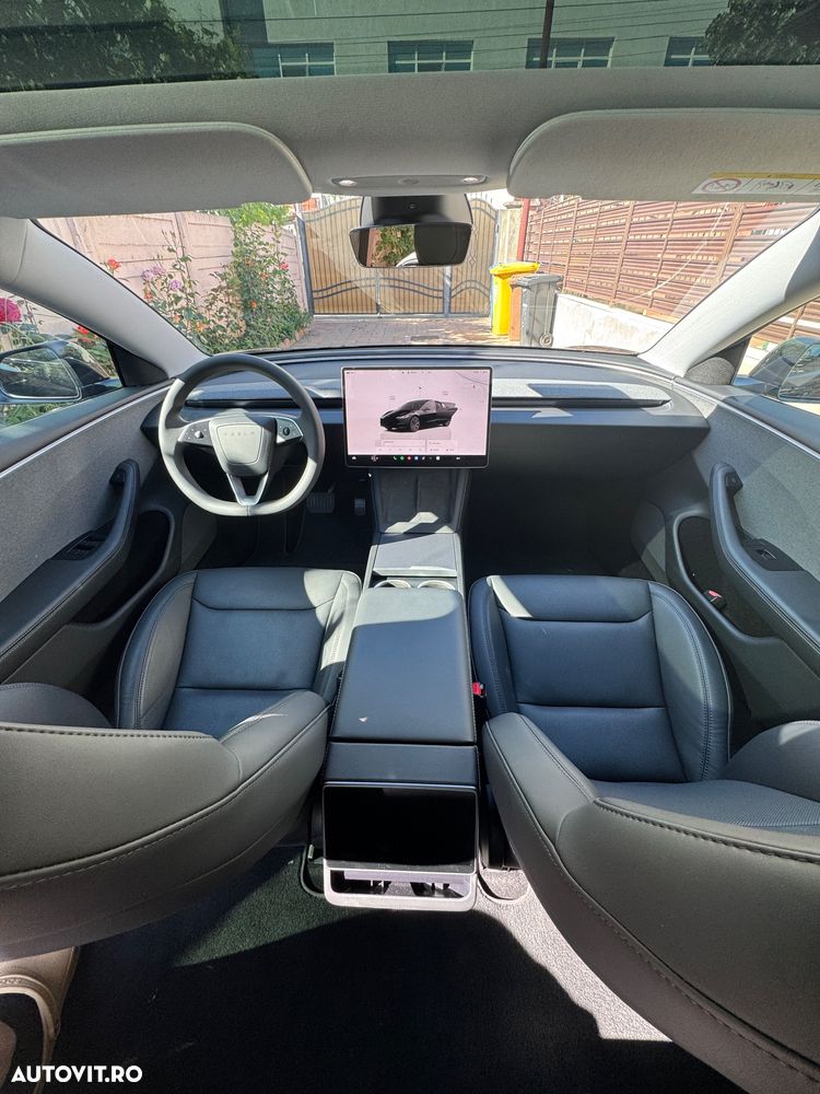 Tesla Model 3 Long Range RWD Premium - 5