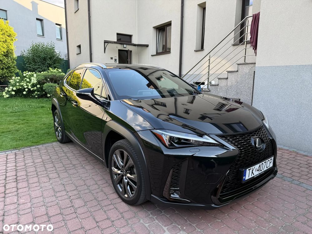 Lexus UX 250h F Sport 2WD - 2