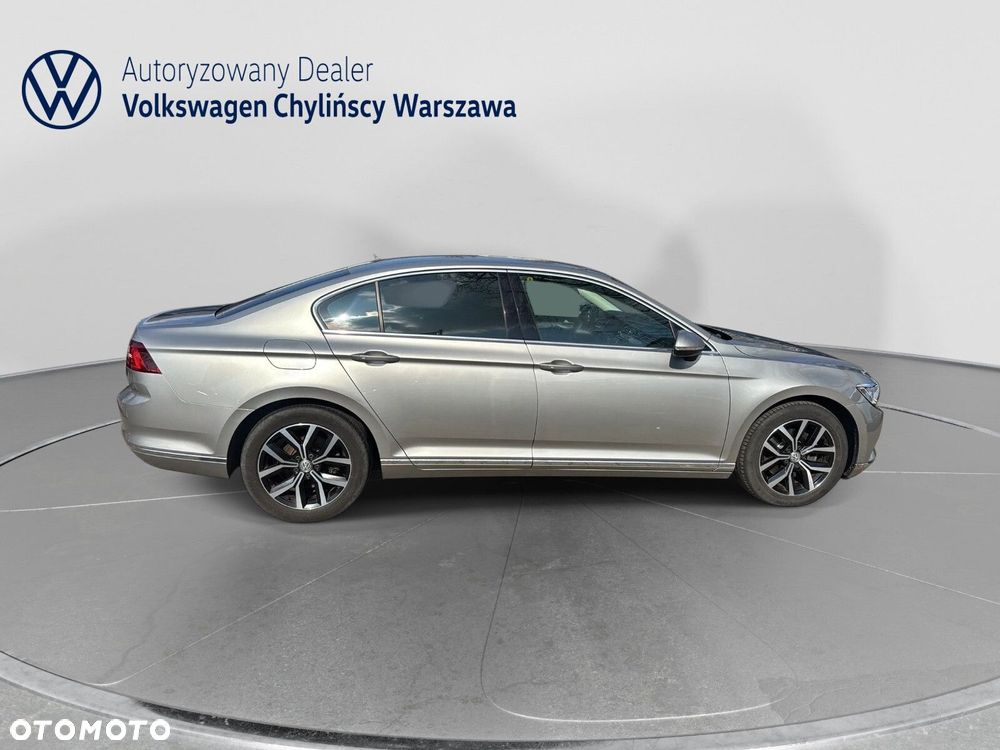 Volkswagen Passat 2.0 TDI BMT Highline DSG - 9