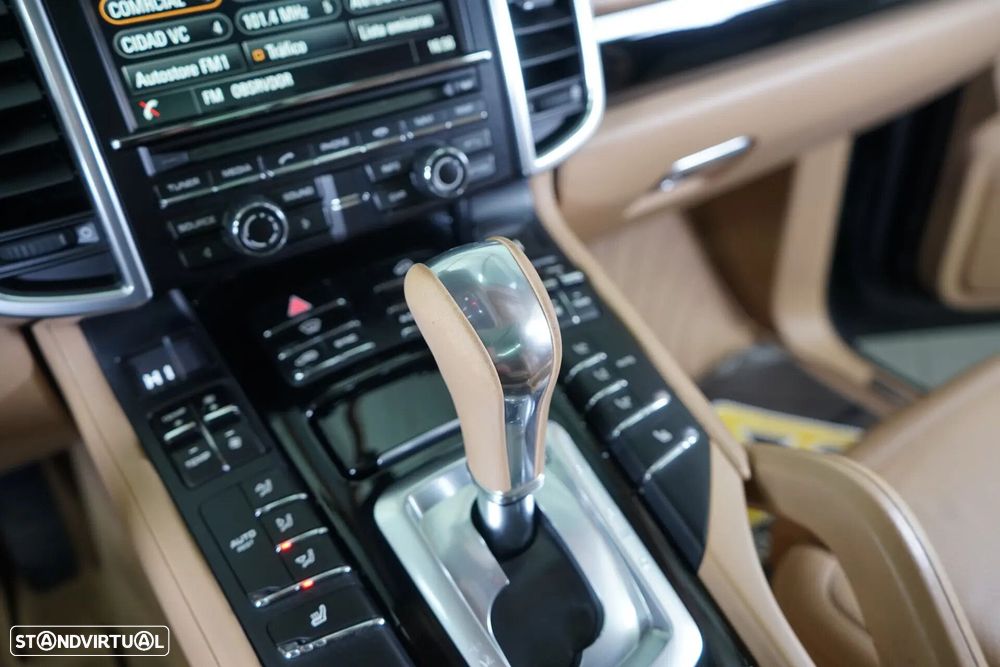 Porsche Cayenne 3.0 V6 - 35