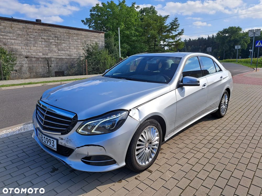 Mercedes-Benz Klasa E 250 7G-TRONIC - 1