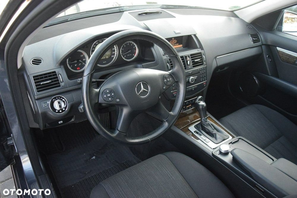Mercedes-Benz Klasa C - 28