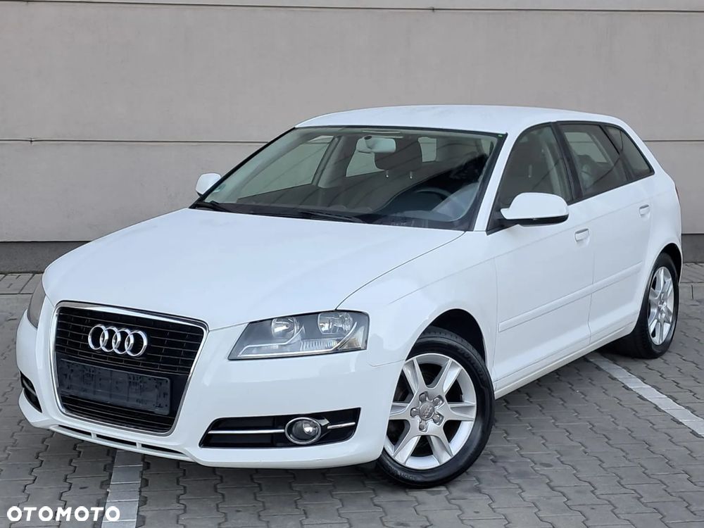 Audi A3 1.6 Limited Edition - 16