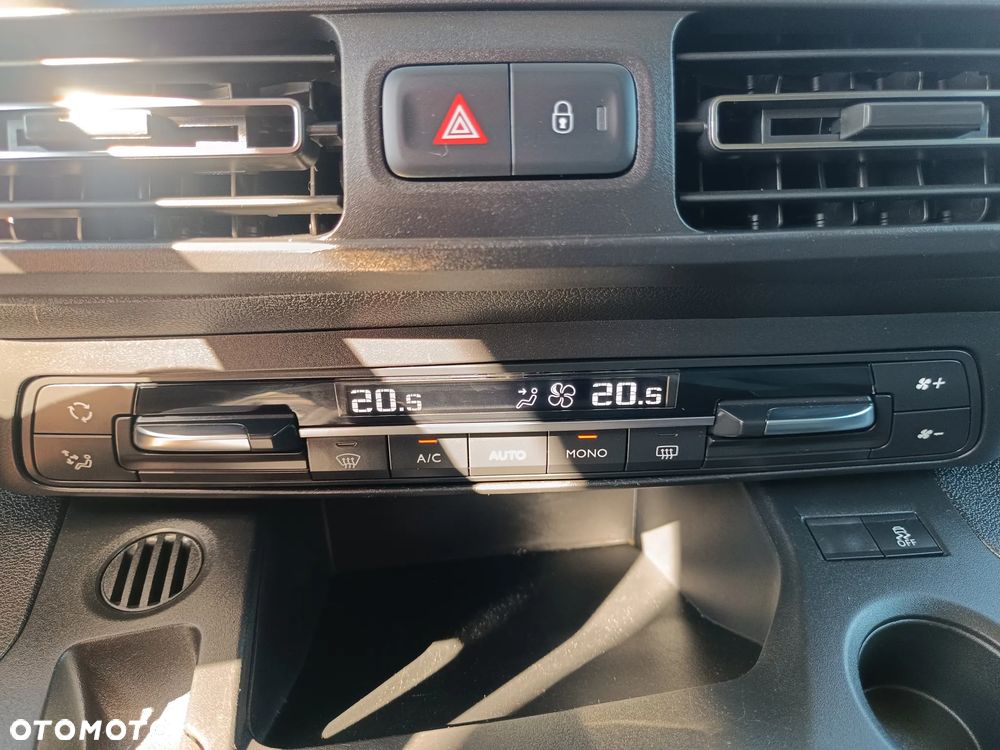 Citroën Berlingo M BlueHDi 100 FEEL PACK - 29