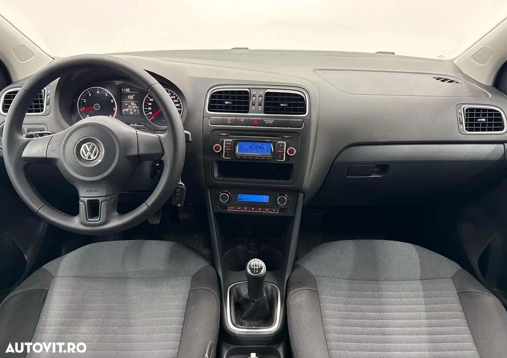 Volkswagen Polo - 16