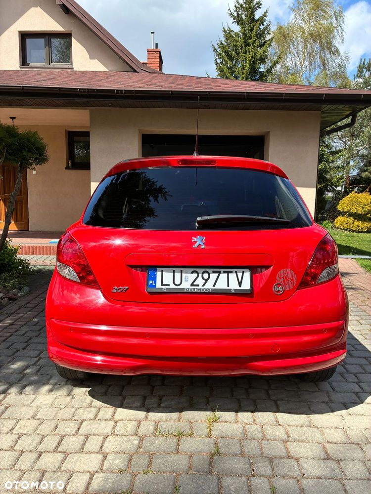 Peugeot 207 - 3
