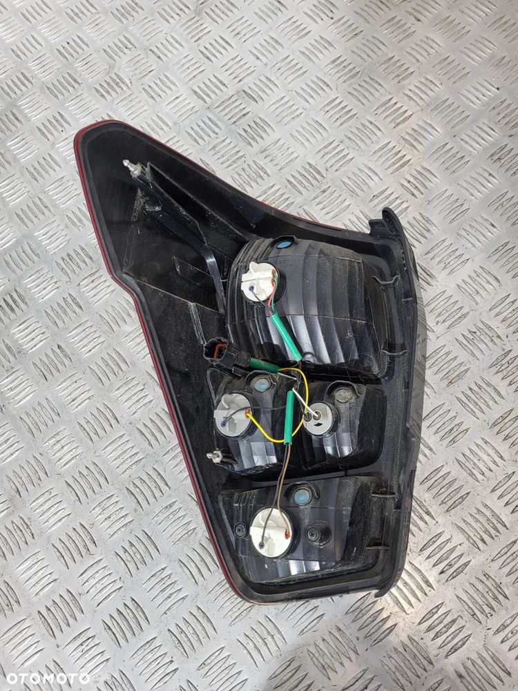 Ssangyong Musso Lampa Lewa Prawa Tył - 10