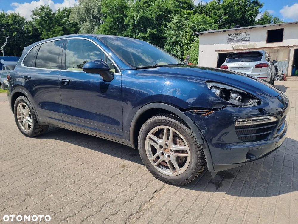 Porsche Cayenne Tiptronic S - 4