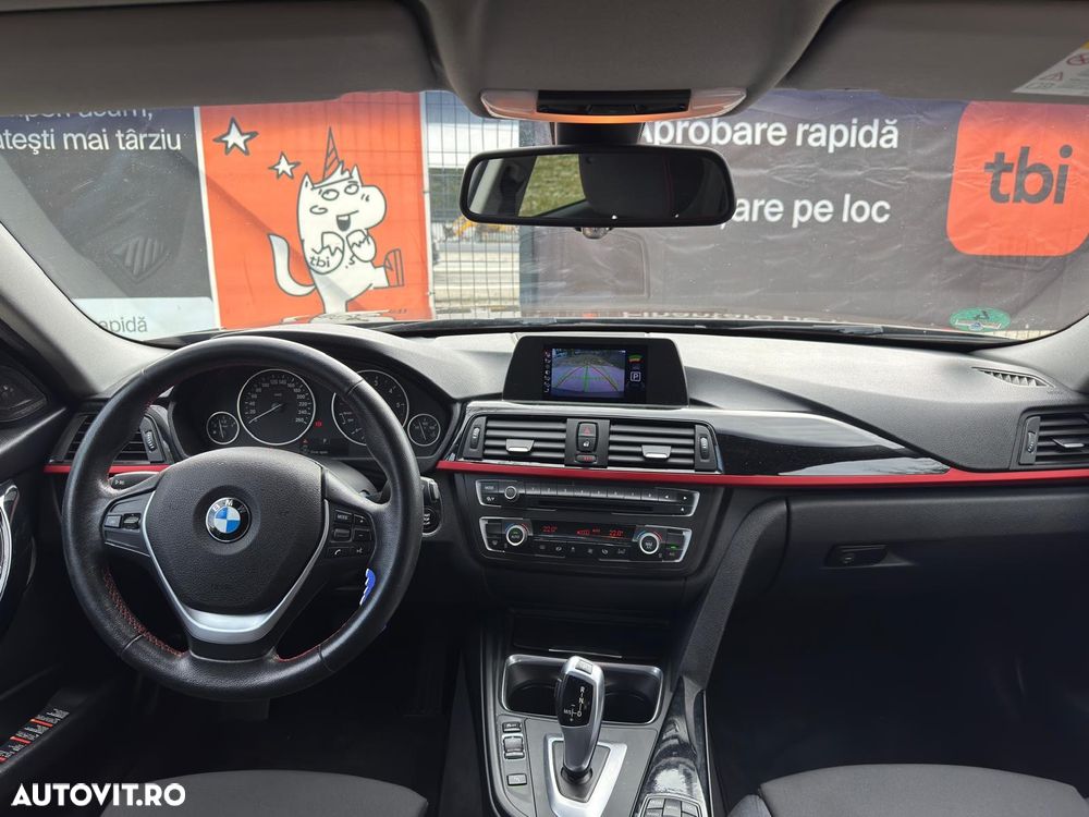 BMW Seria 3 320d Aut. Blue Performance Sport Line - 18