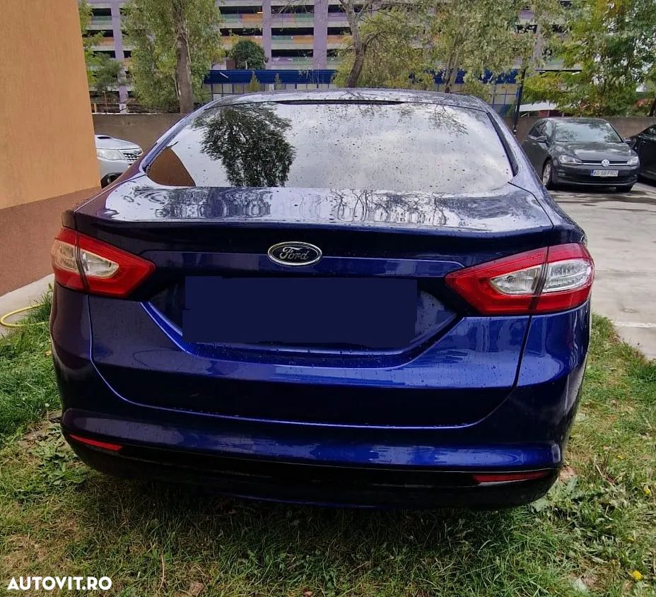 Ford Mondeo 2.0 HEV Titanium - 10