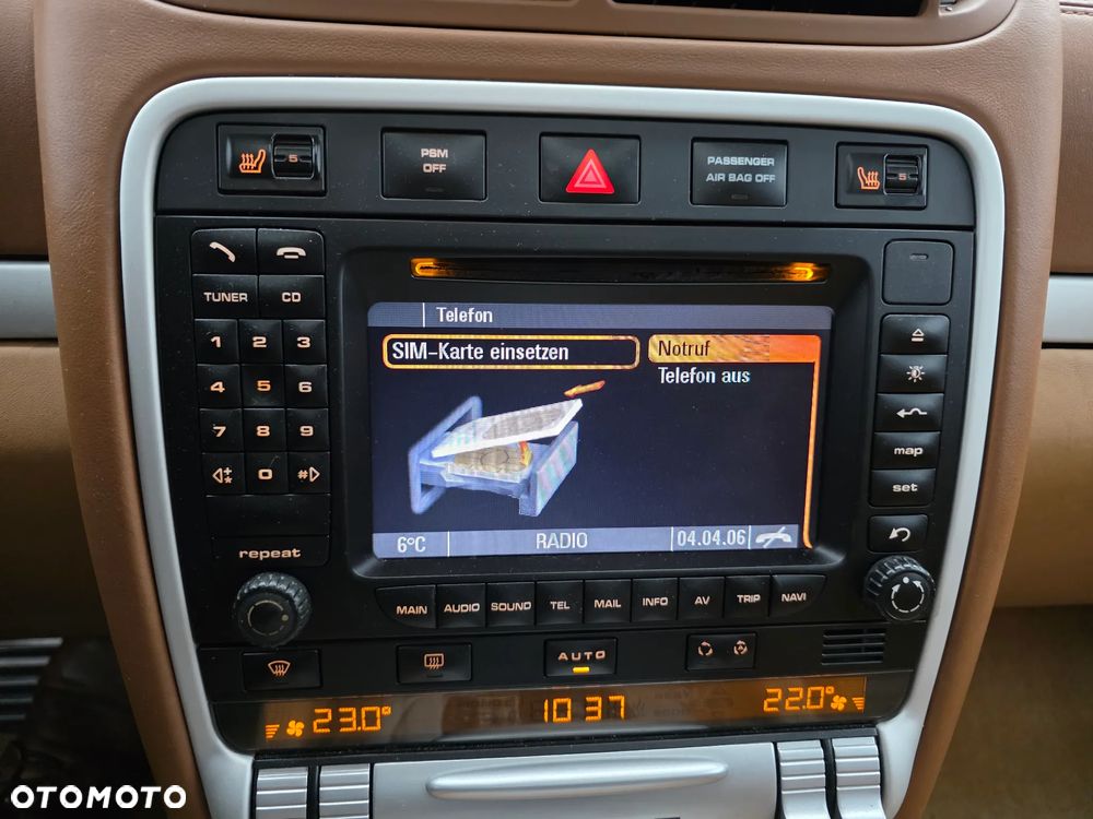 Porsche Cayenne - 15