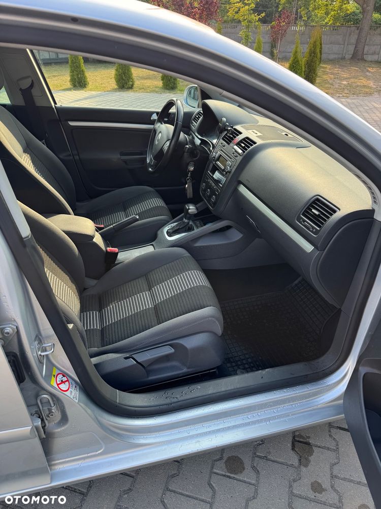 Volkswagen Golf 1.4 TSI Comfortline DSG - 10
