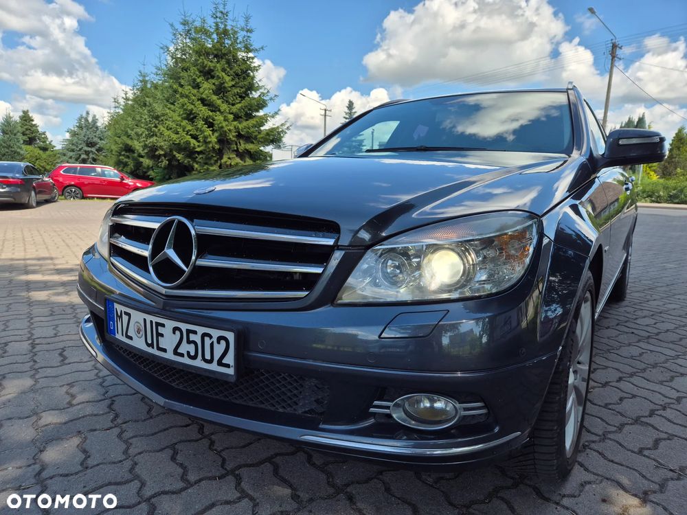 Mercedes-Benz Klasa C 320 CDI DPF 7G-TRONIC Avantgarde - 1