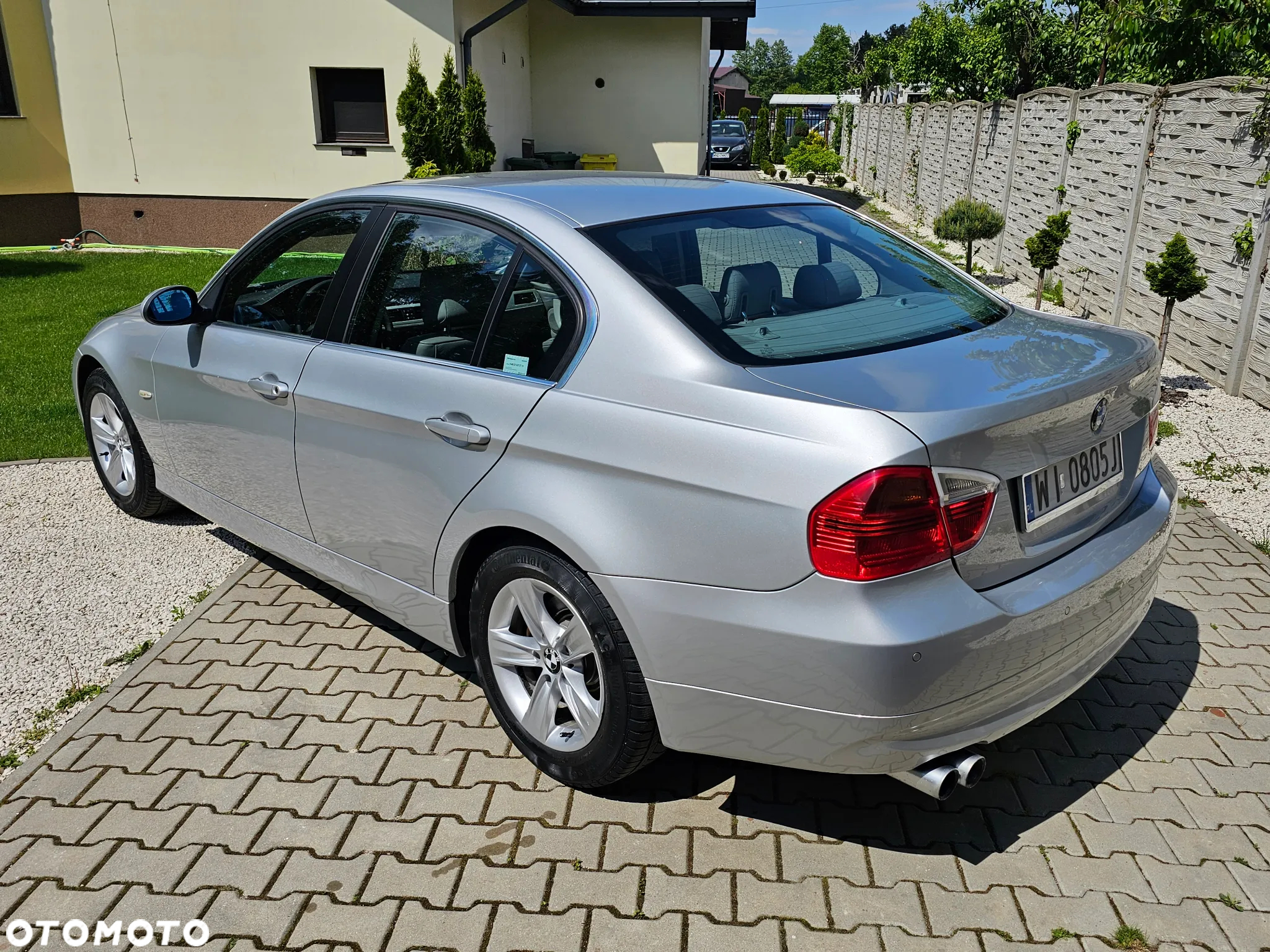 BMW Seria 3 325i - 2