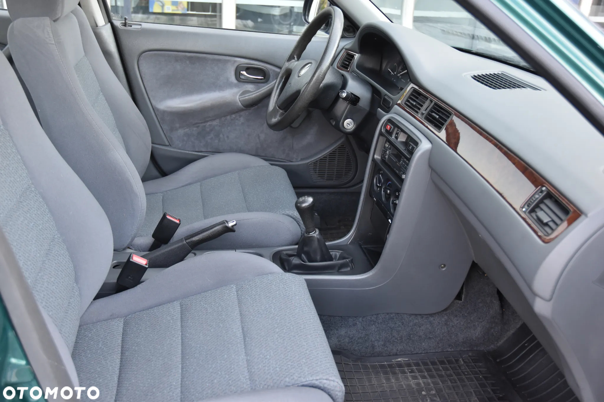 Honda Civic 1.4i - 16