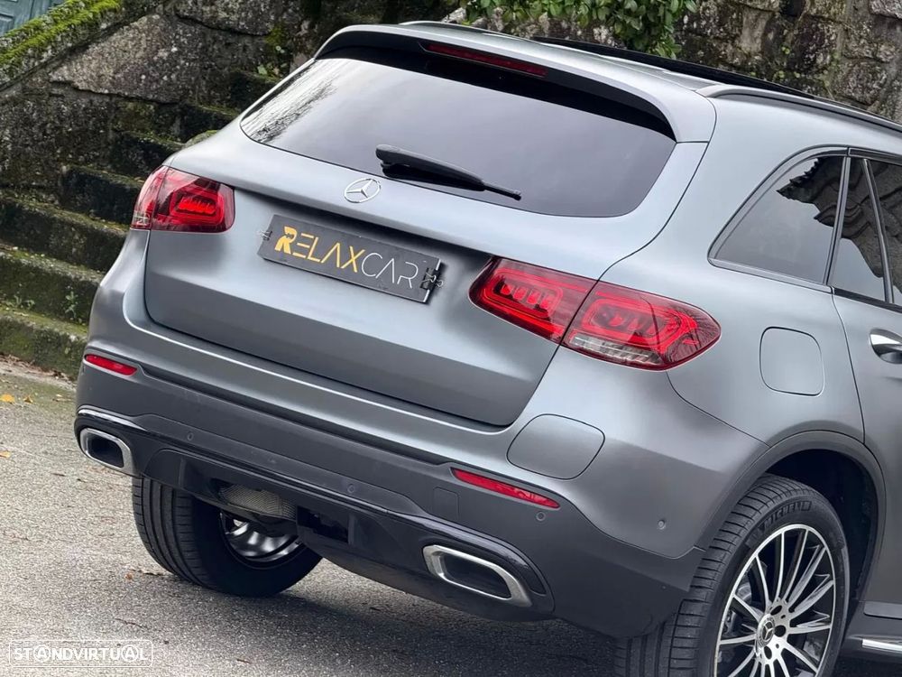 Mercedes-Benz GLC 300 de 4Matic 9G-TRONIC AMG Line - 23