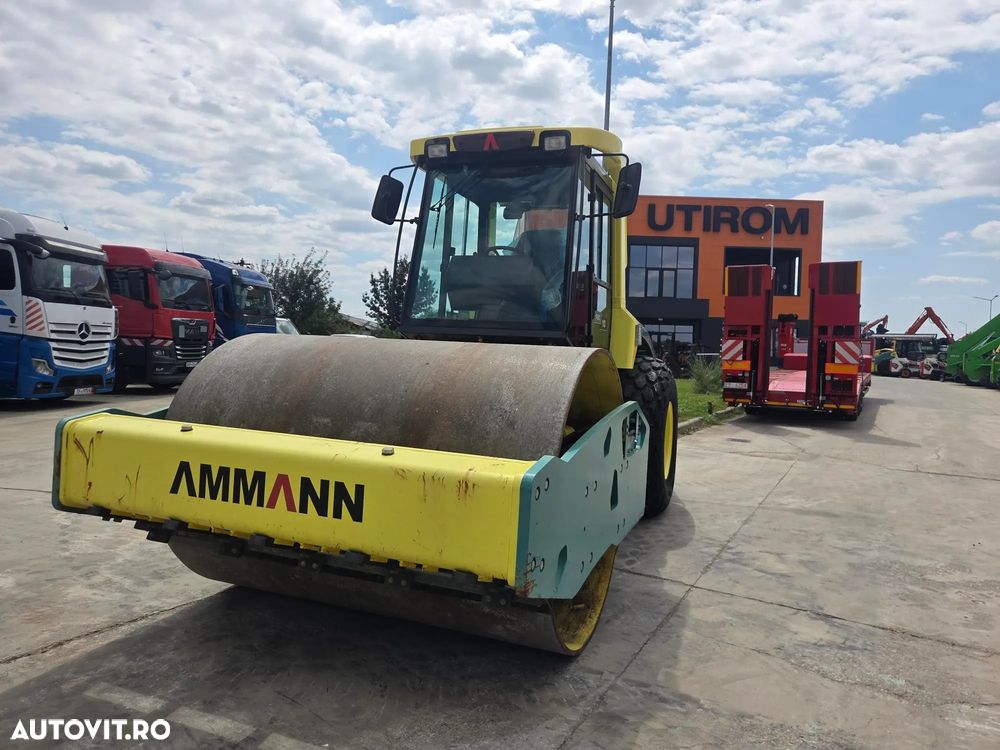 Ammann ASC110, 2018, 445h, Masa operationala 15tone, latime tambur 2,1m, lungime totala 5,7m, motor 115KW, posibilitate leasing 3 ani, STARE FOARTE BUNA-65.900 EUR+Tva - 22