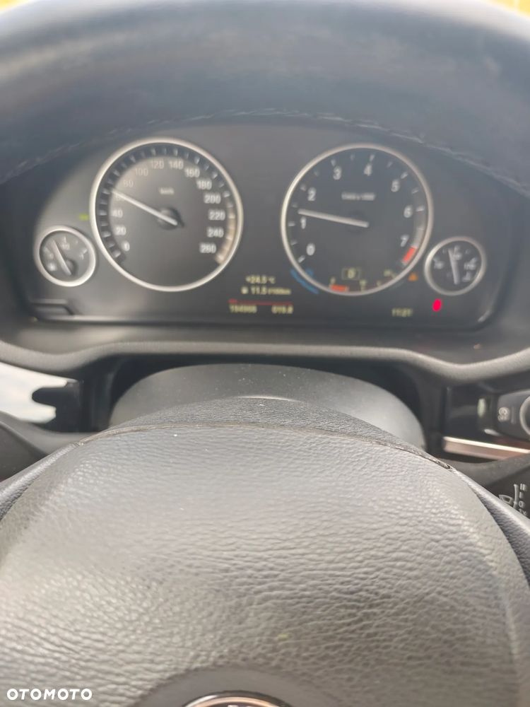 BMW X3 xDrive20i xLine - 11