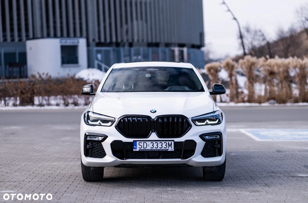 BMW X6 xDrive40d - 10