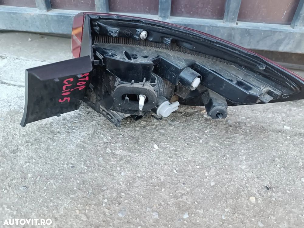 Stop  Renault Clio 5 - 8