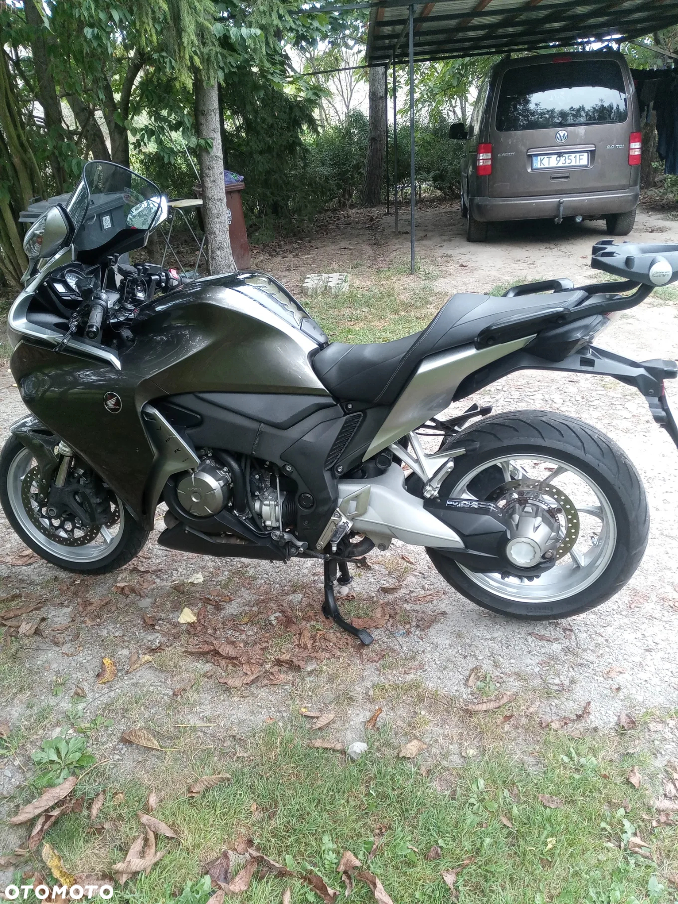 Honda VFR - 2