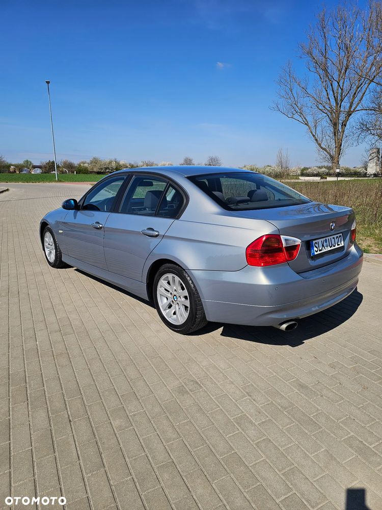 BMW Seria 3 318i Edition Lifestyle - 6