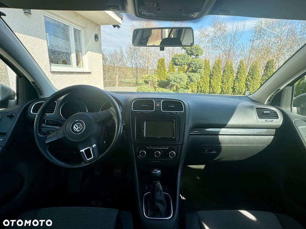 Volkswagen Golf 1.6 TDI BlueMot Comfortline - 21