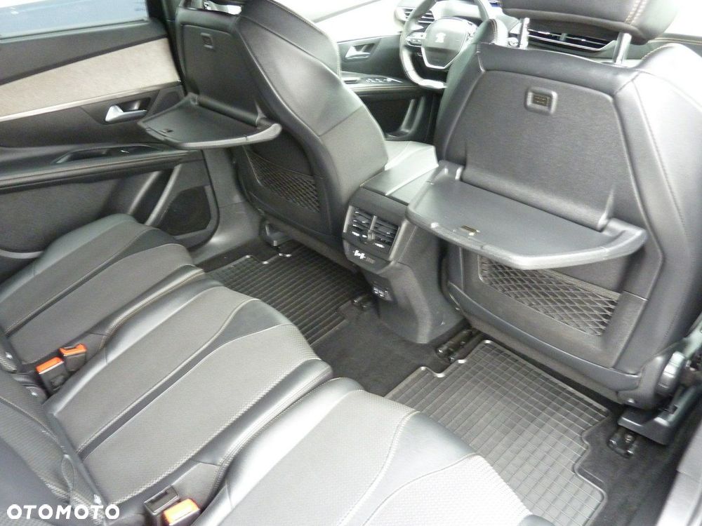 Peugeot 5008 - 16