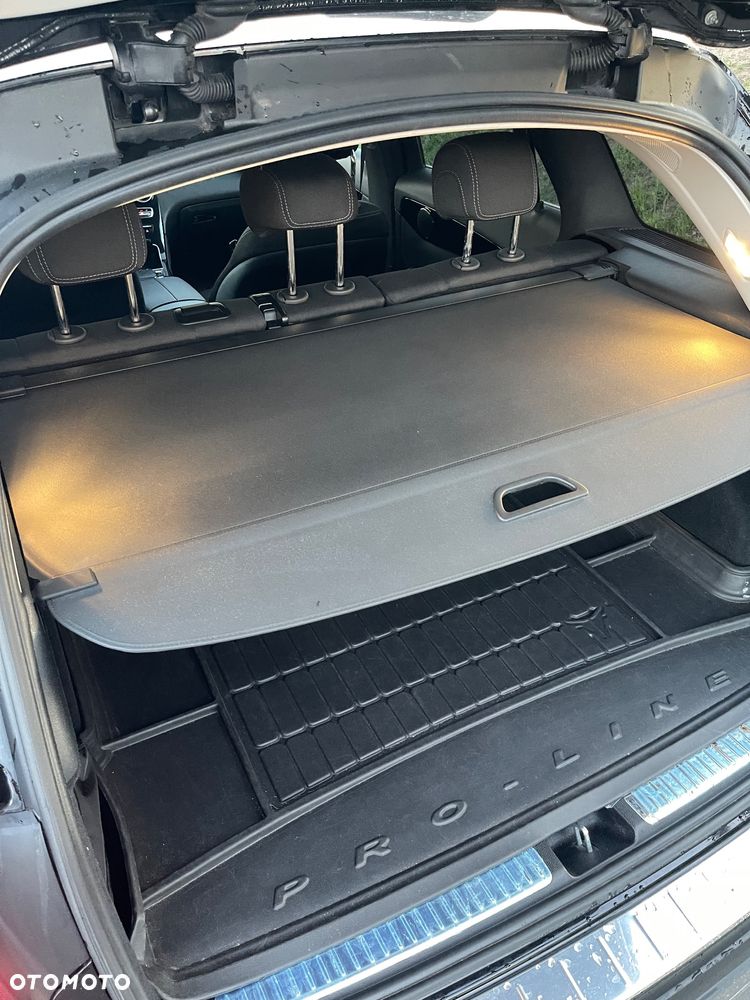 Mercedes-Benz GLC 200 d 4-Matic Business Edition - 11