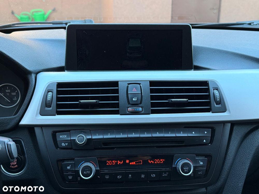 BMW Seria 3 318d - 13