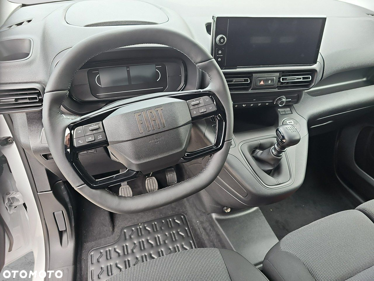 Fiat Doblo - 11
