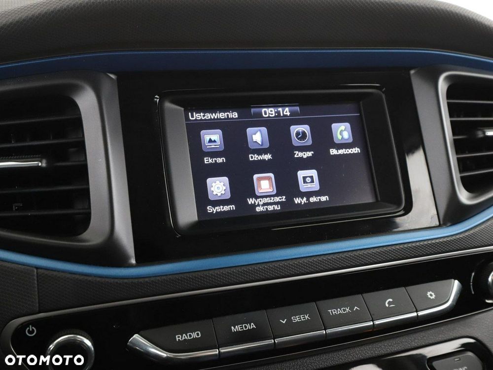 Hyundai IONIQ 1.6 GDI Trend - 23