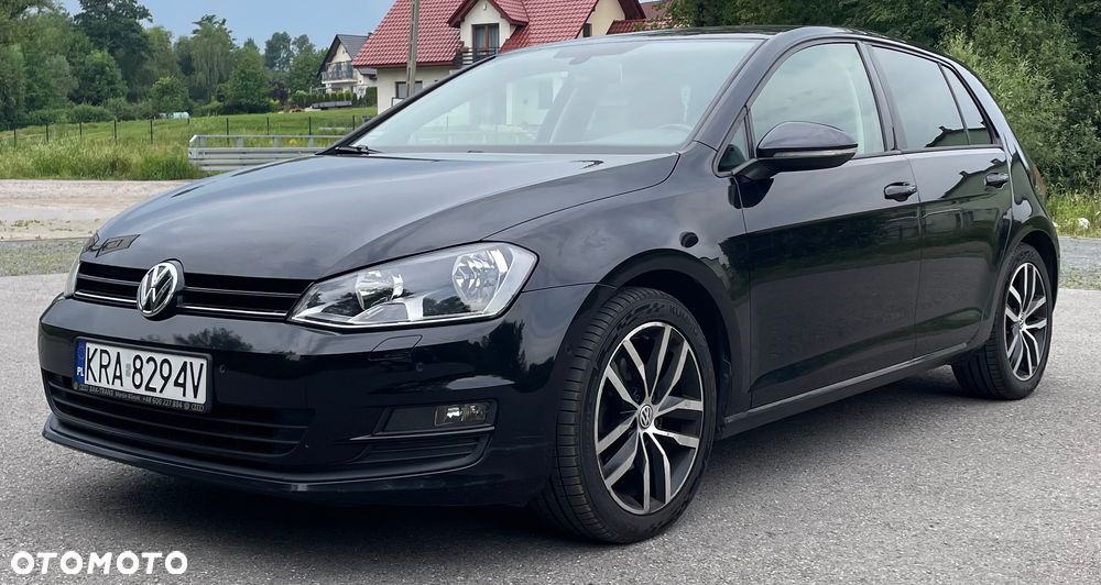 Volkswagen Golf 1.6 TDI DPF Highline - 1