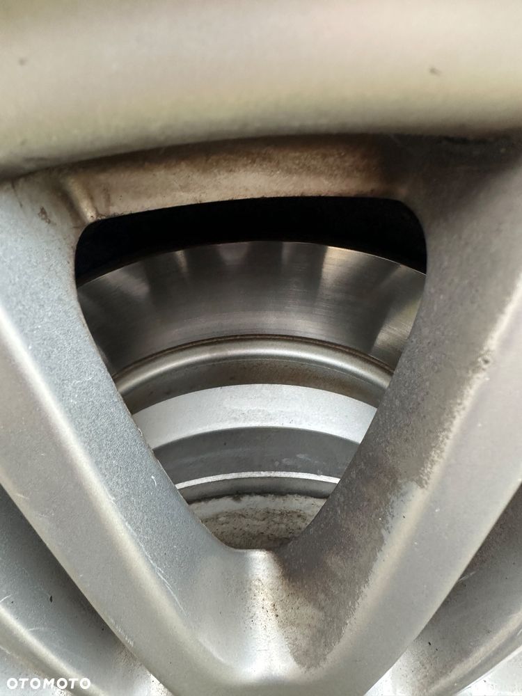 Mercedes-Benz Klasa E 250 CDI 4-Matic BlueEff Elegance - 6