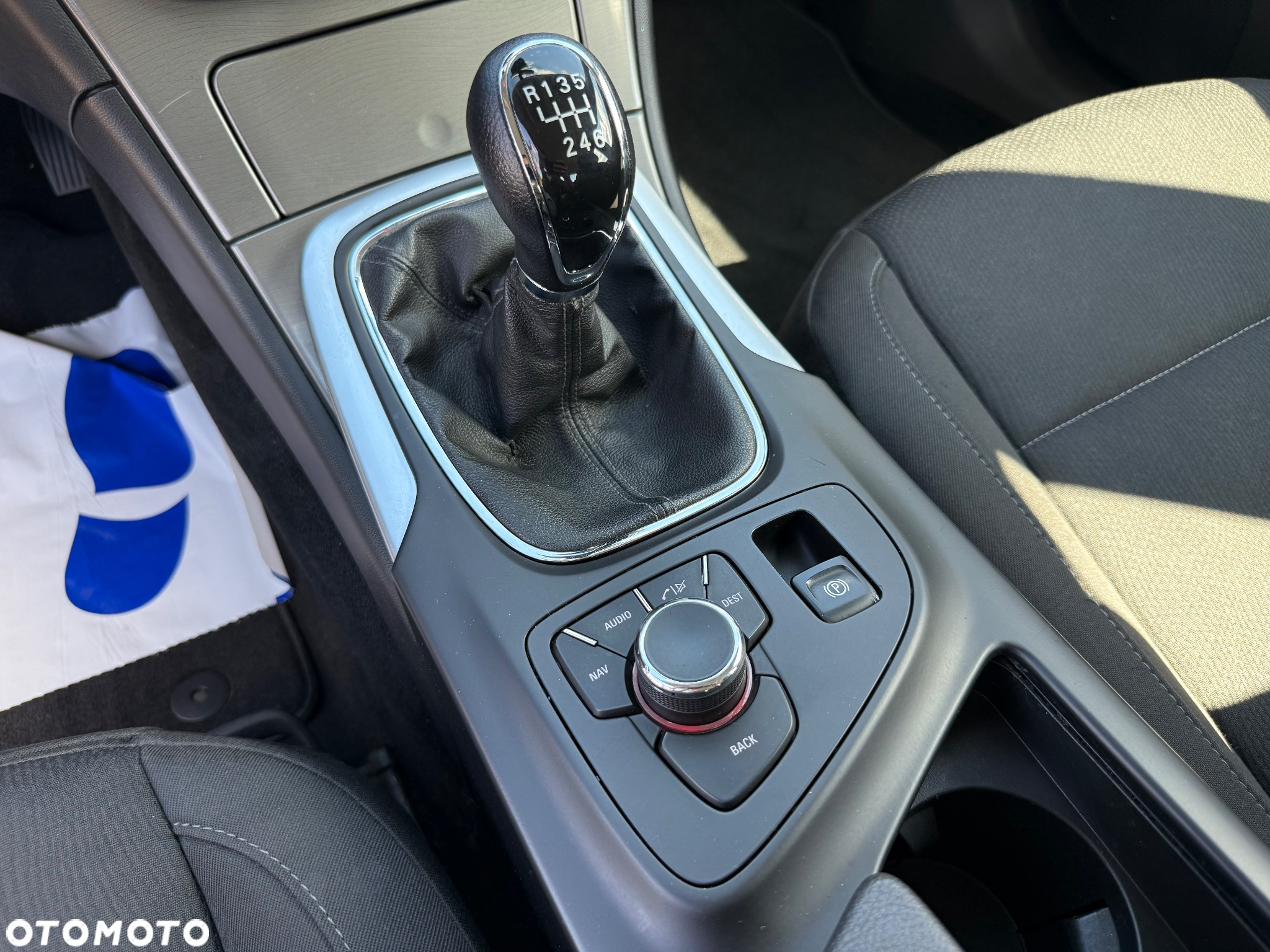 Opel Insignia 1.8 Active - 26