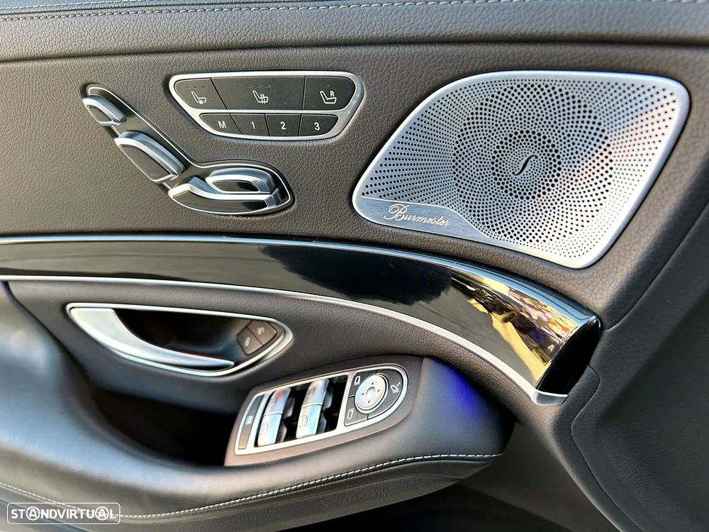 Mercedes-Benz S 560 4Matic 9G-TRONIC - 29