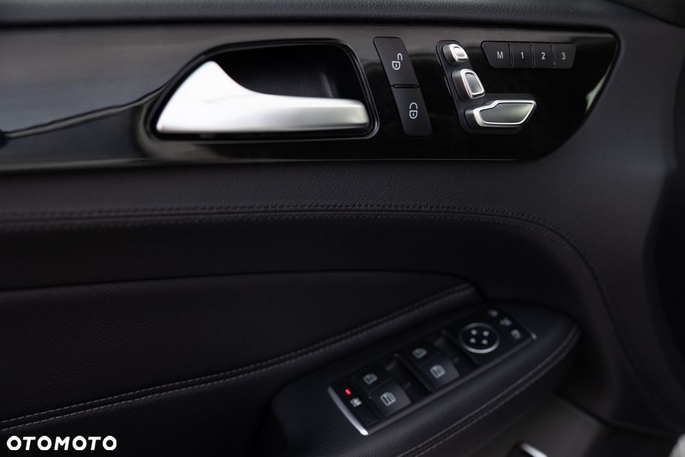 Mercedes-Benz GLS 450 4Matic 9G-TRONIC - 16