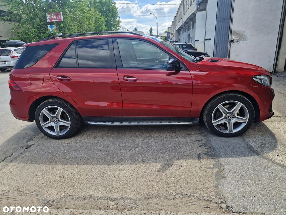 Mercedes-Benz GLE 350 d 4-Matic - 1
