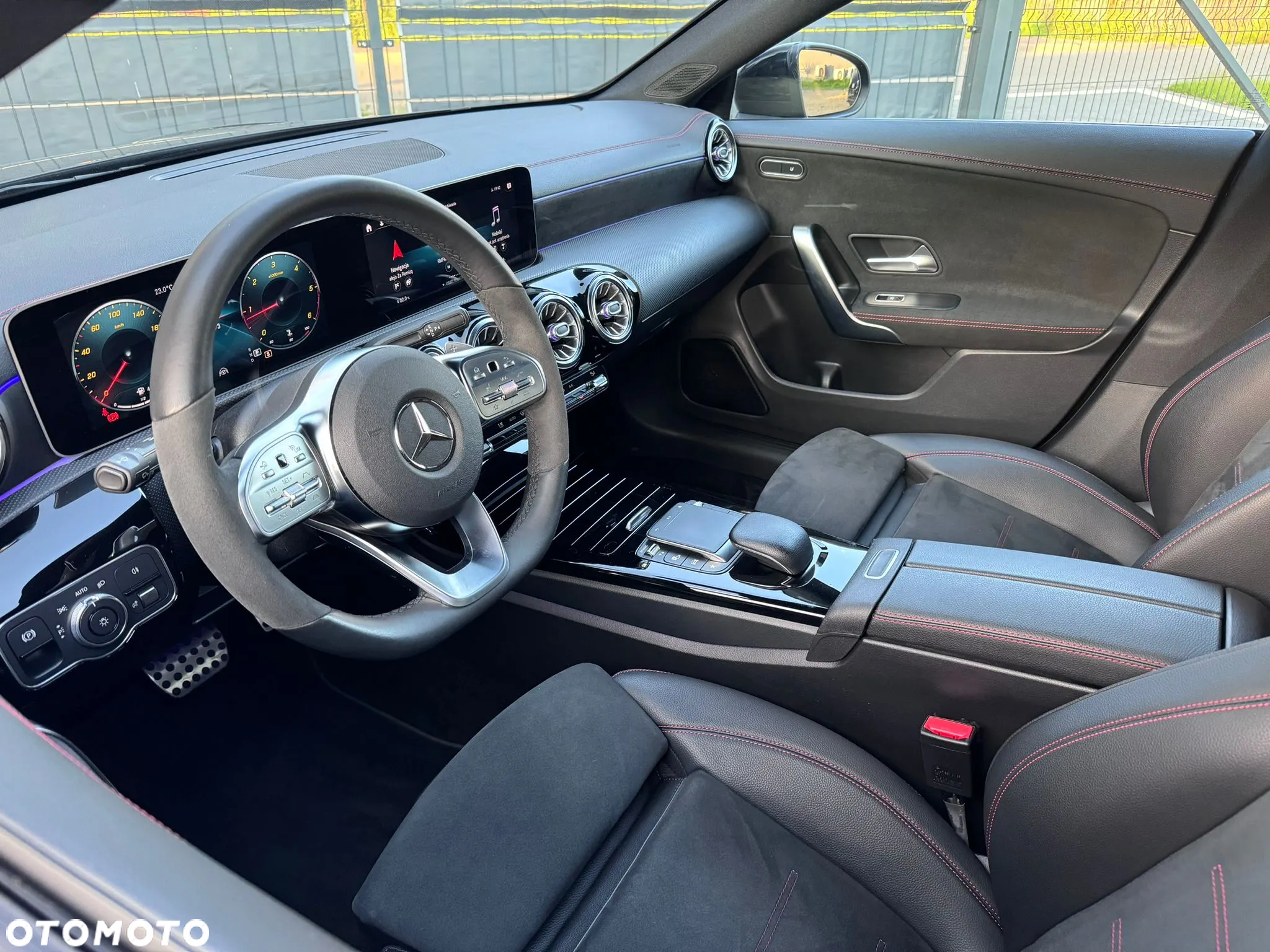 Mercedes-Benz CLA 220 d AMG Line 8G-DCT - 14