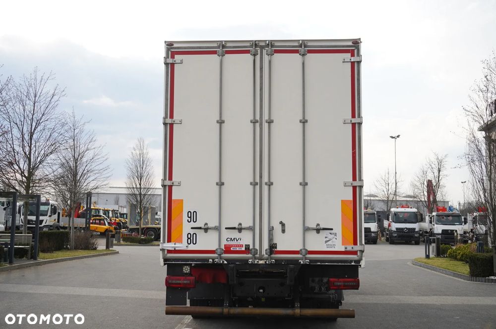 MAN TGS 18.470 4X2 BL Sypialny / Kontener 18 EPAL_249217 - 4