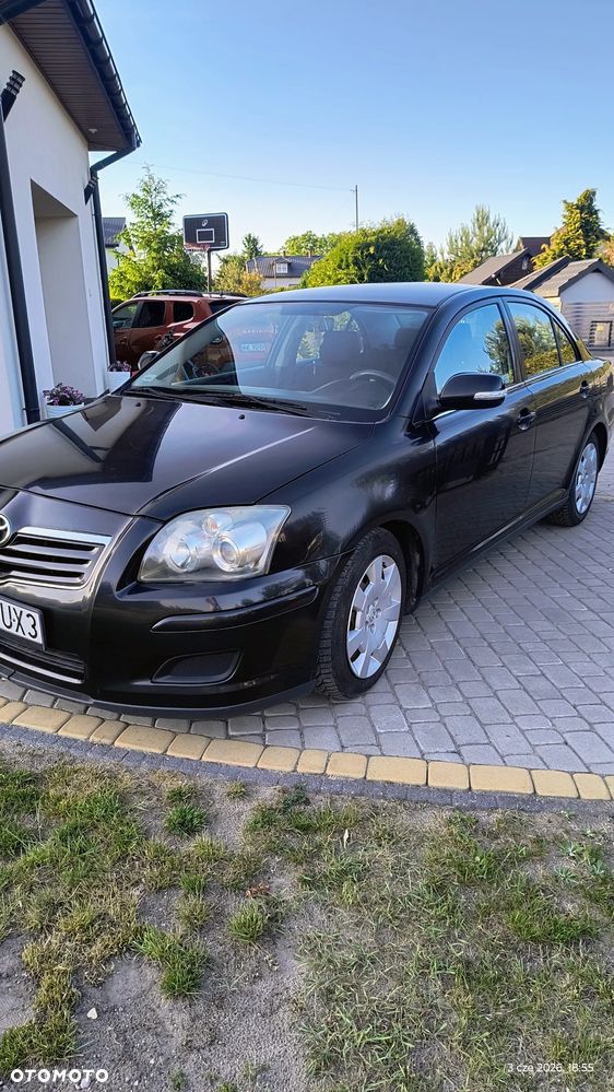 Toyota Avensis 1.8 VVT-i Sol Premium - 5