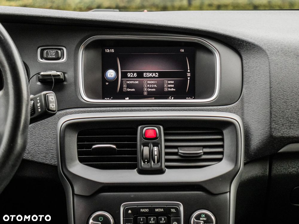 Volvo V40 D2 Drive-E R-Design Momentum - 22