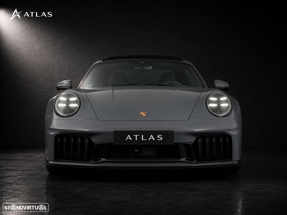 Porsche 911 (992) Carrera 4 GTS - 4