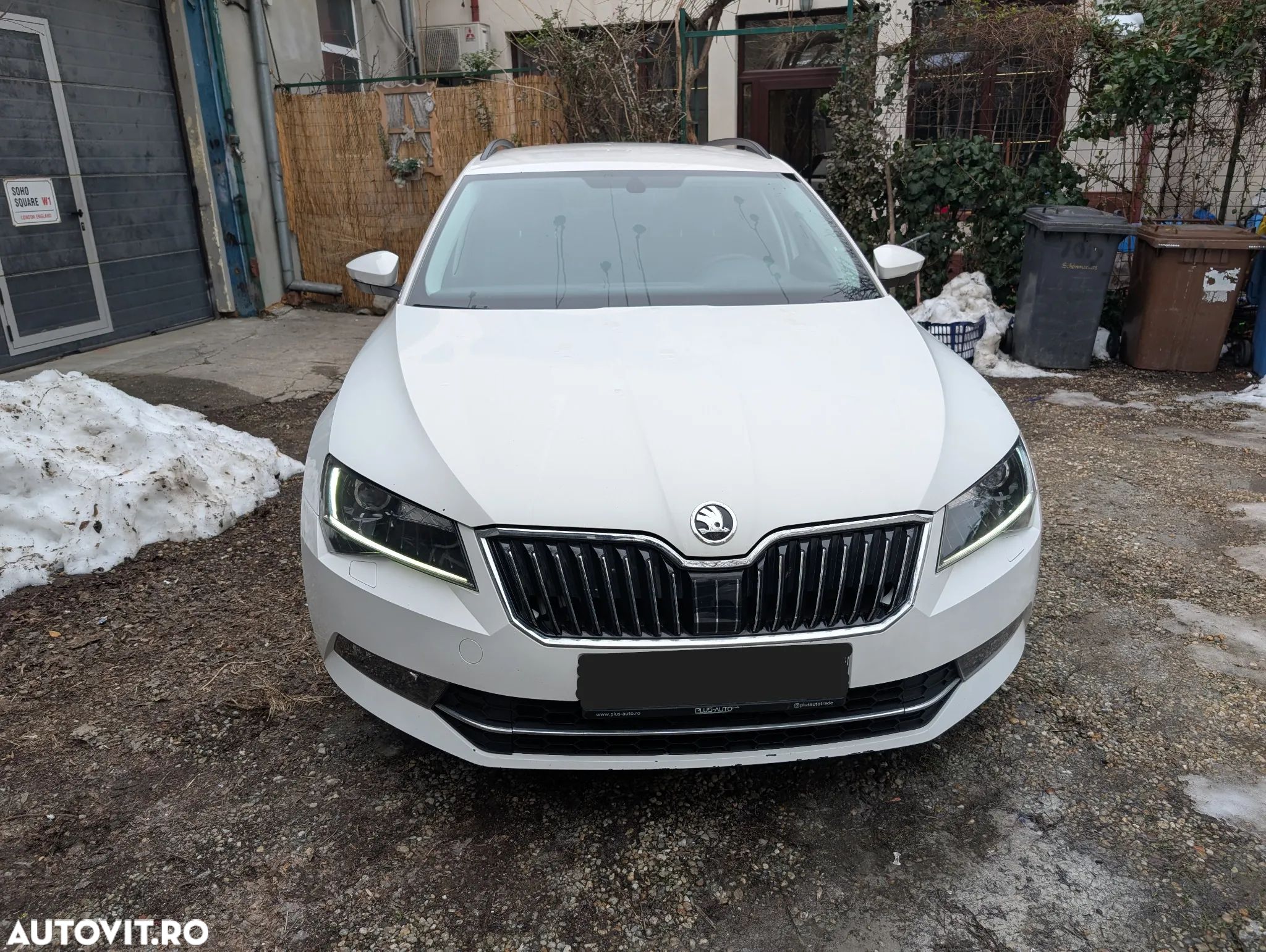 Skoda Superb 2.0 TDI DSG 4X4 Ambition - 1
