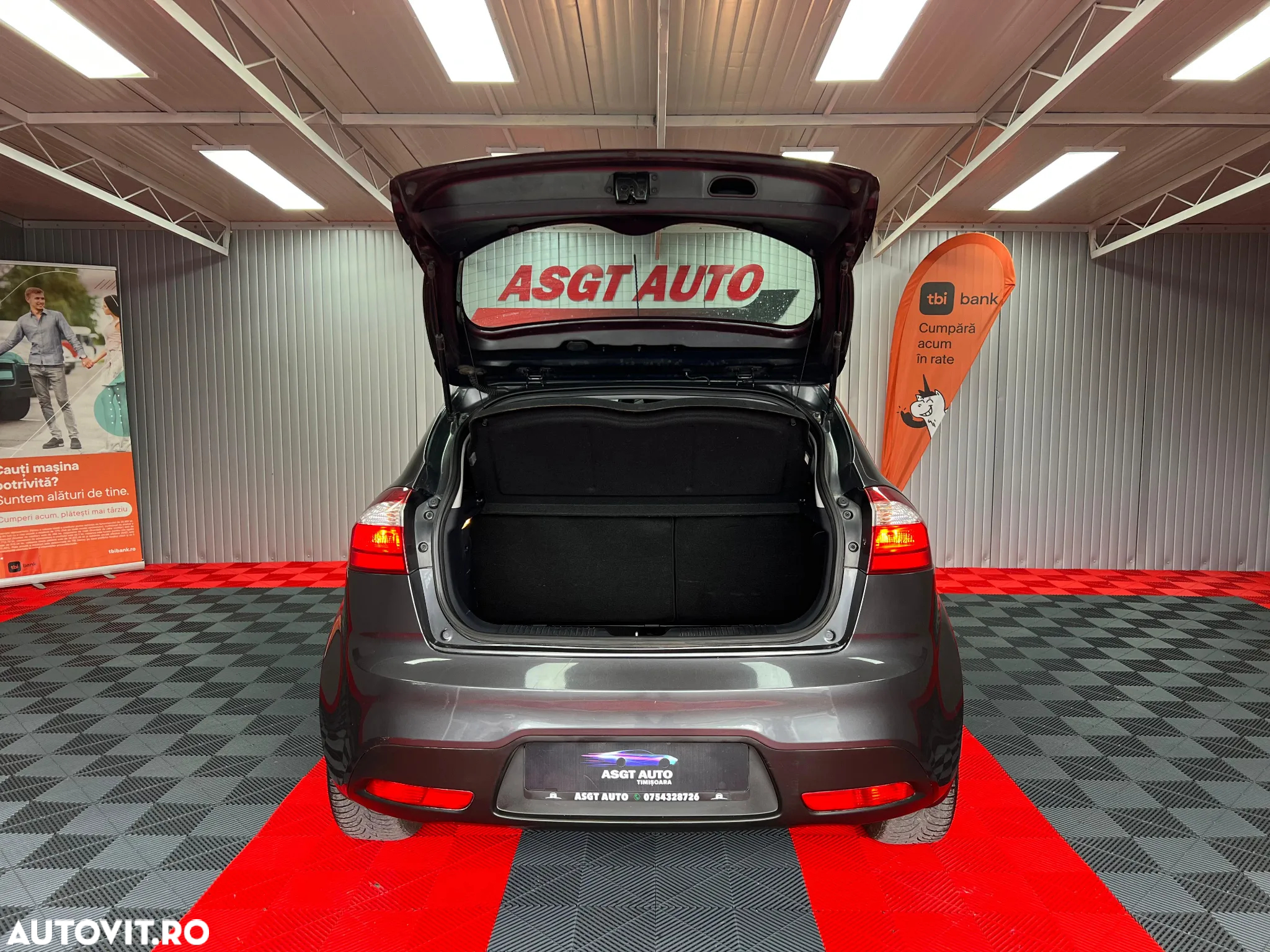 Kia Rio - 17