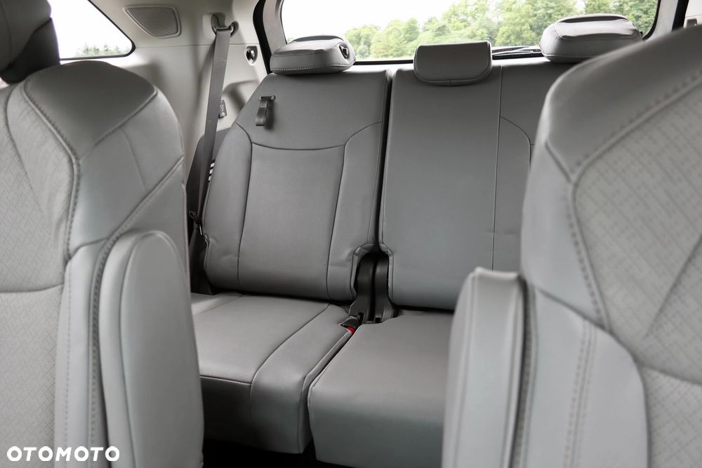 Toyota Sienna - 27