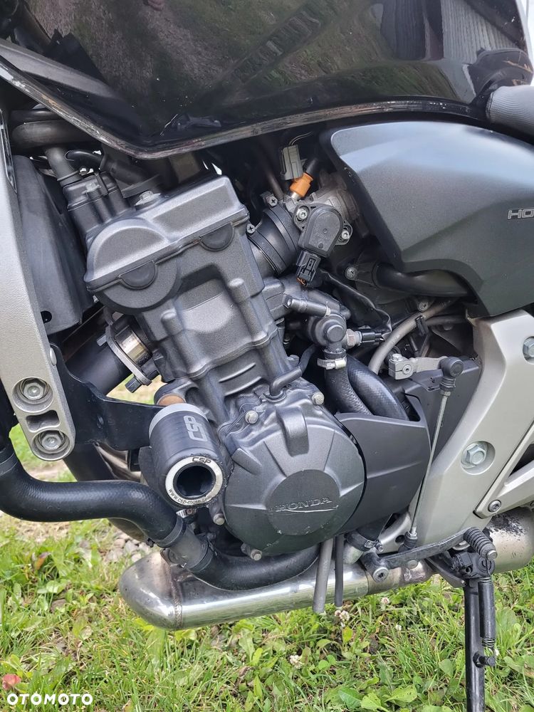 Honda Hornet - 18