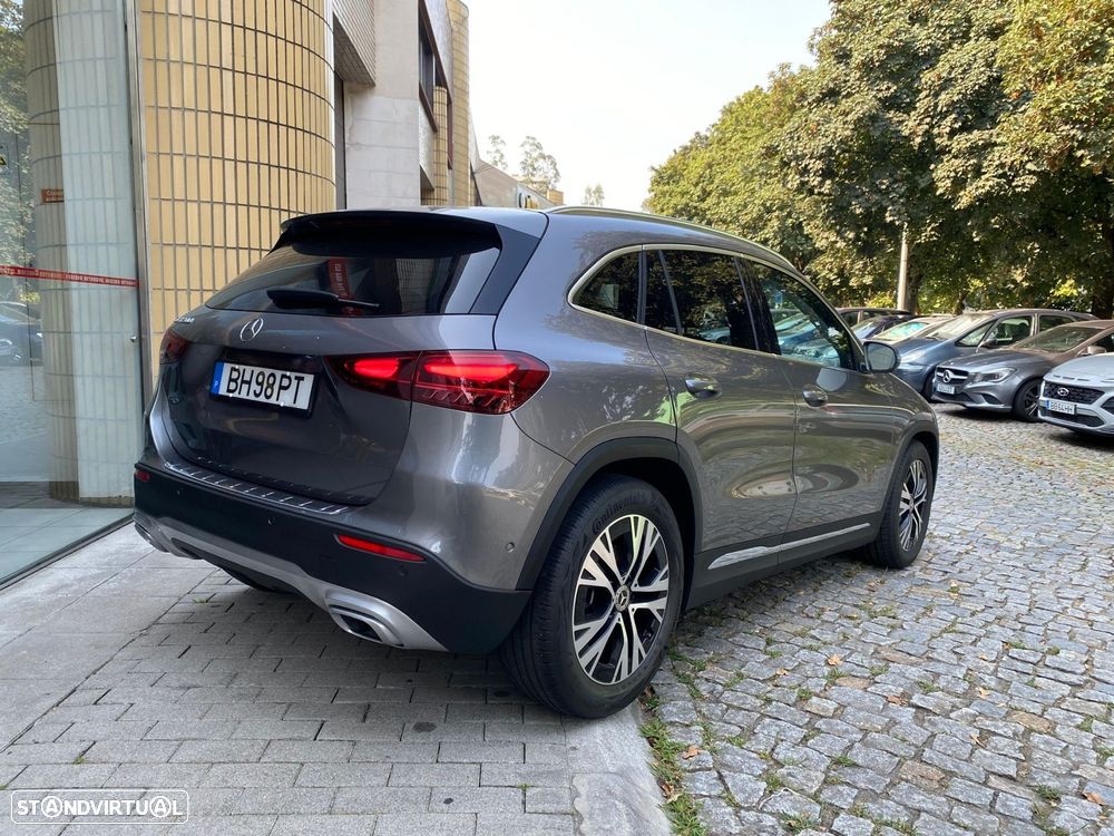 Mercedes-Benz GLA 200 Progressive - 3