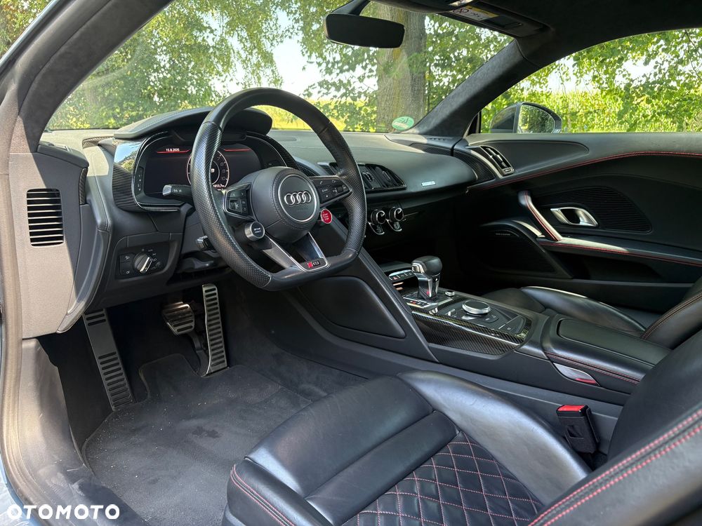 Audi R8 Coupé - 7
